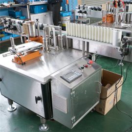 Detalls de la màquina d’etiquetatge de cola humida automàtica